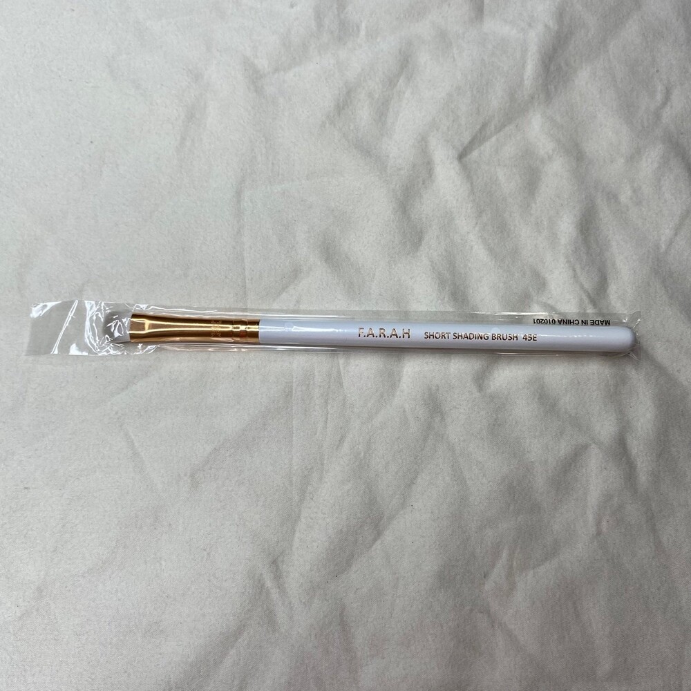 F.A.R.A.H Gold & White Eyeshadow Short Shading Brush. Brand new in plastic.